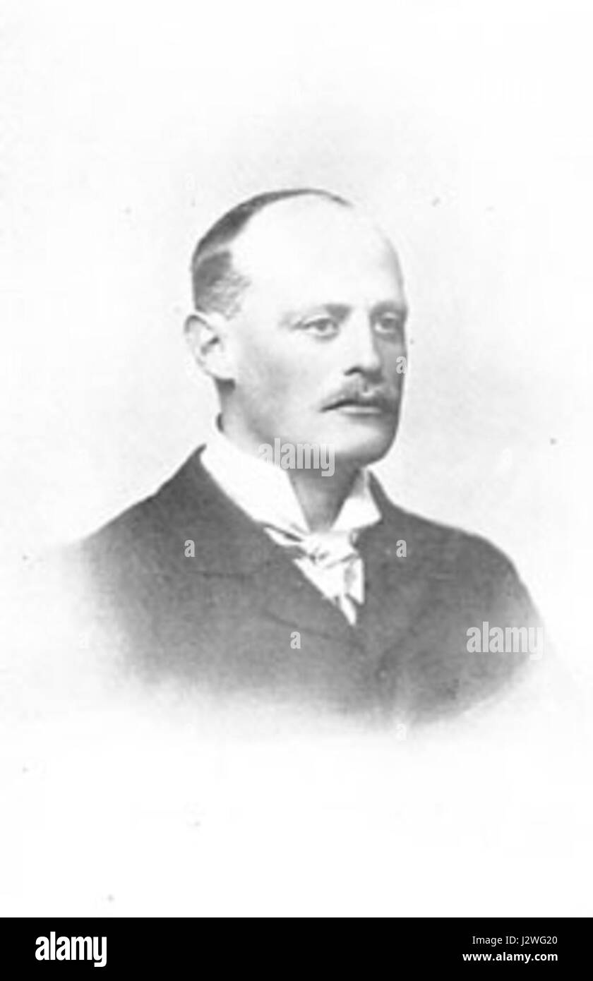 Il V conte di Longford, una figura importante nella storia irlandese, era noto per i suoi contributi alla politica e alla riforma sociale. Il suo lavoro nel Parlamento britannico e la sua difesa per varie cause sociali lo hanno reso una figura pubblica di spicco. Foto Stock