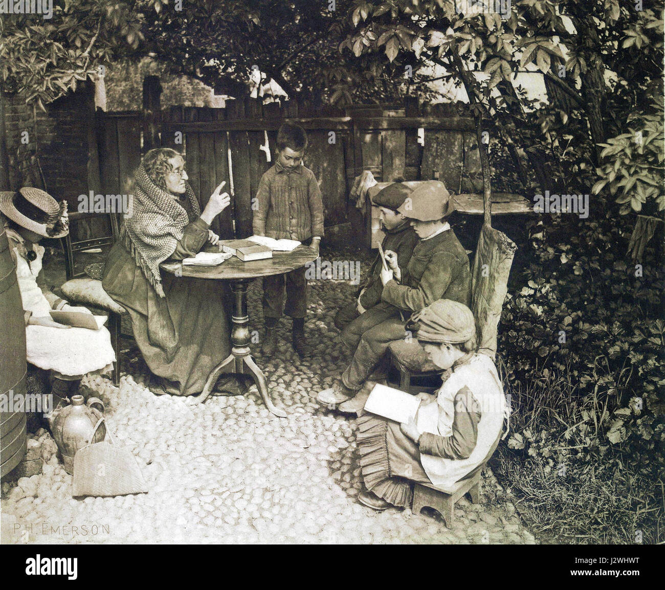 Una dama della scuola, Peter Henry Emerson, 1887 Foto Stock