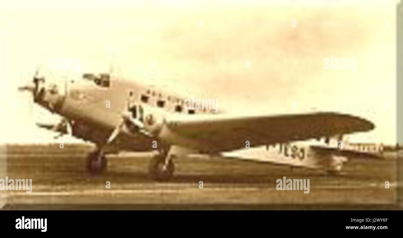 Il Savoia-Marchetti SM.75 era un aereo italiano utilizzato principalmente durante la seconda guerra mondiale, noto per la sua versatilità, servì in vari ruoli, tra cui il trasporto e le missioni di ricognizione. Foto Stock