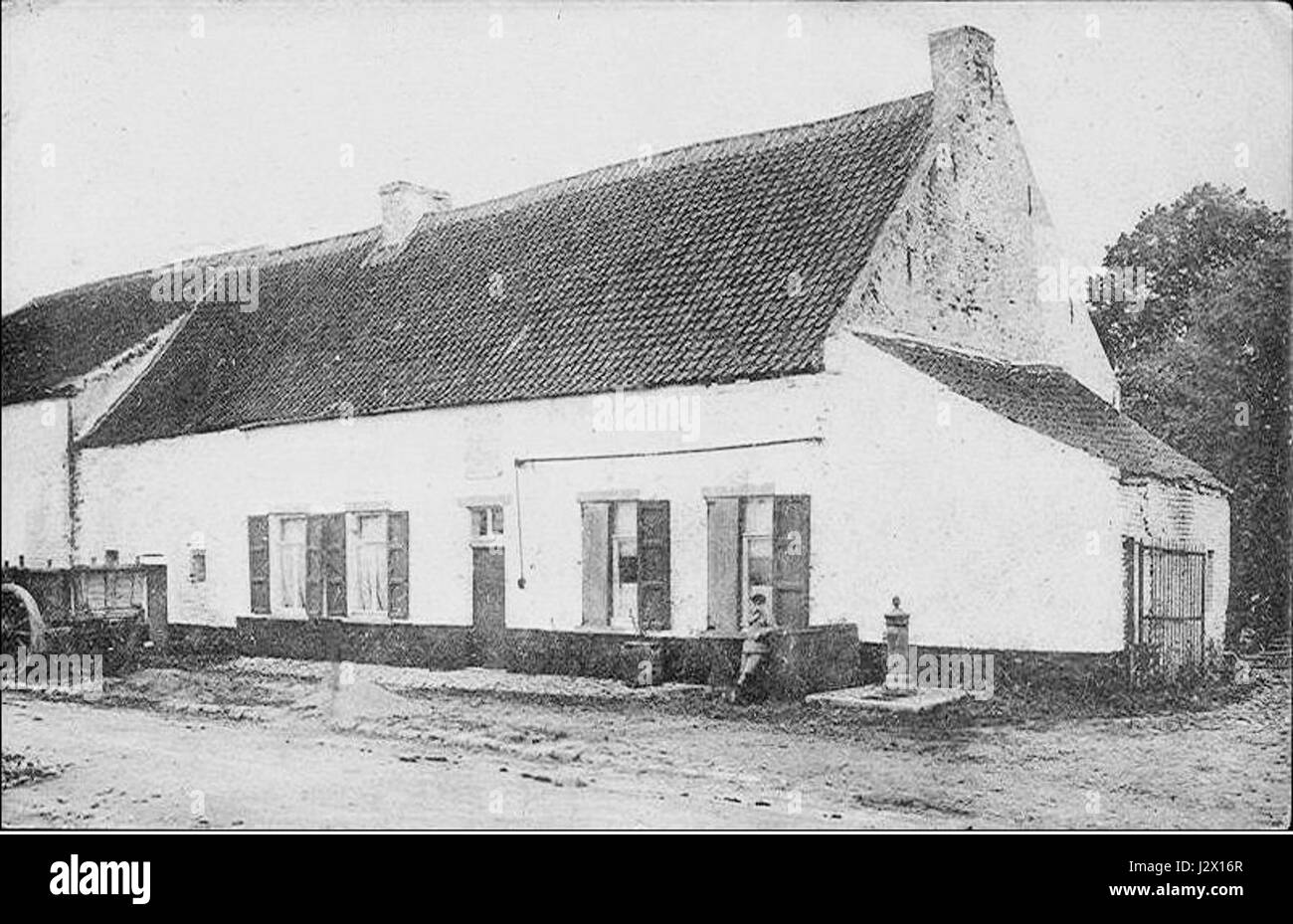 Belle Alliance si riferisce a un evento storico o trattato, forse legato alla storia europea, che indica alleanze formate tra paesi o fazioni. È spesso associato alle relazioni diplomatiche o alla storia militare, rappresentando un significativo accordo politico. Foto Stock