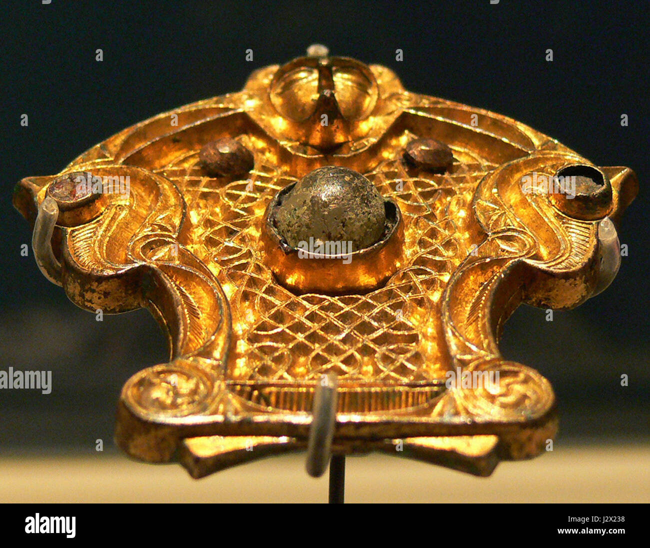 ArtCelte si riferisce all'arte celtica, uno stile caratterizzato da intricati motivi, simbolismo e motivi culturali. Il termine potrebbe comprendere sia le arti visive che decorative della tradizione celtica. Foto Stock