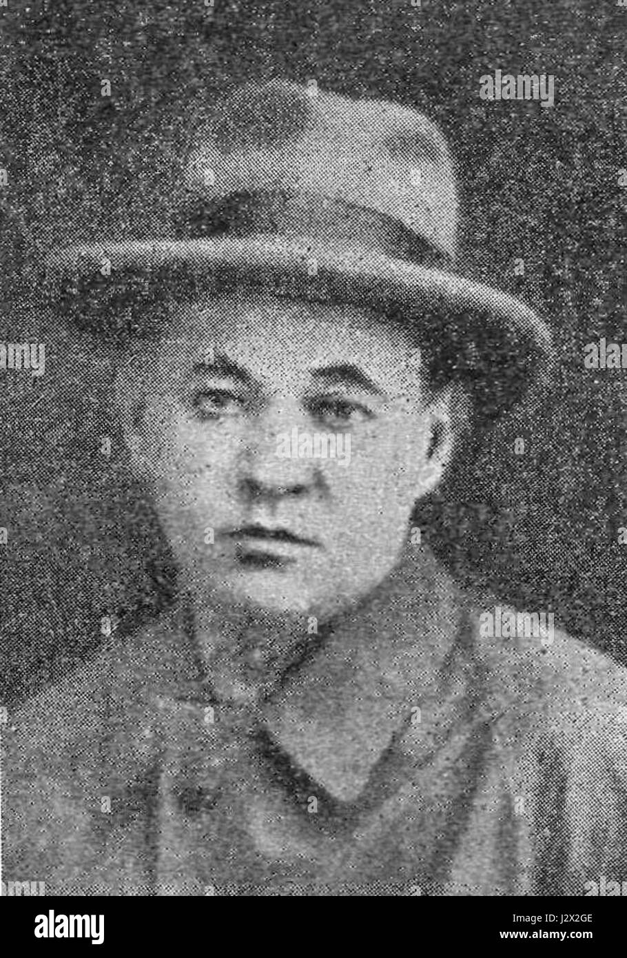 Borys Teneta è un artista ucraino noto per le sue opere d'arte contemporanea, che spesso esplorano temi di identità, memoria e il paesaggio socio-politico dell'Ucraina. Le sue opere hanno guadagnato riconoscimenti nei circoli artistici globali. Foto Stock