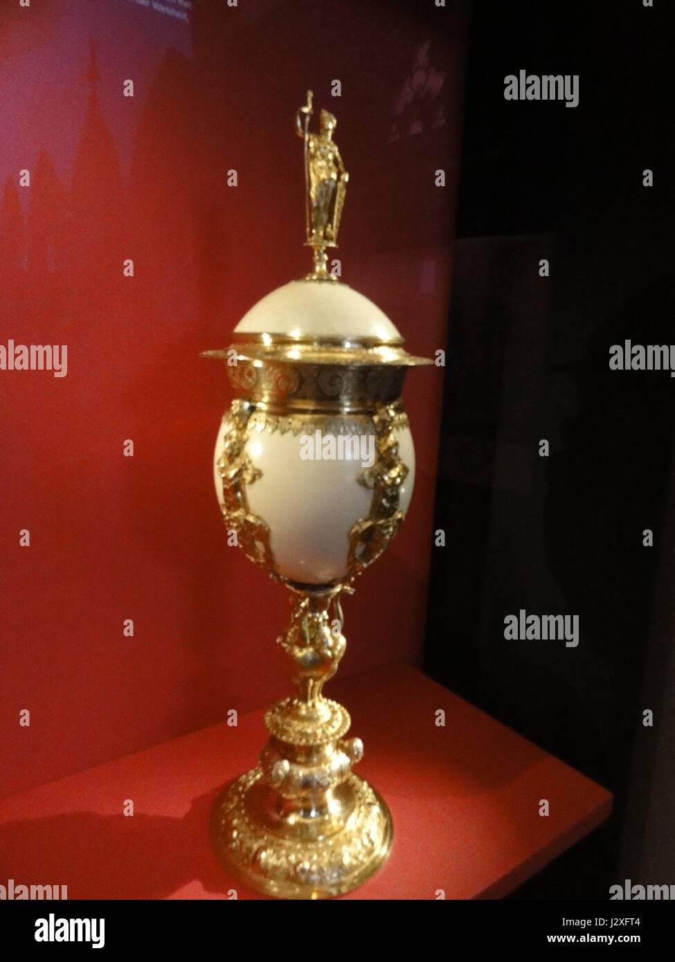 Questa immagine dell'asta di Basilea 2012 presenta la parte 5 del lotto 40, che mostra gli articoli disponibili per la vendita nel rinomato evento d'arte tenutosi a Basilea, in Svizzera, nell'ottobre 2012. Foto Stock