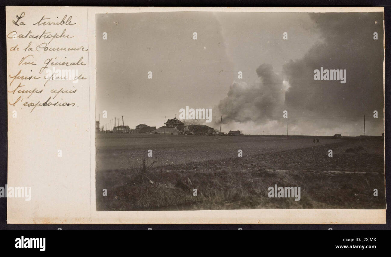 La catastrofe de la Courneuve (15378682586) Foto Stock