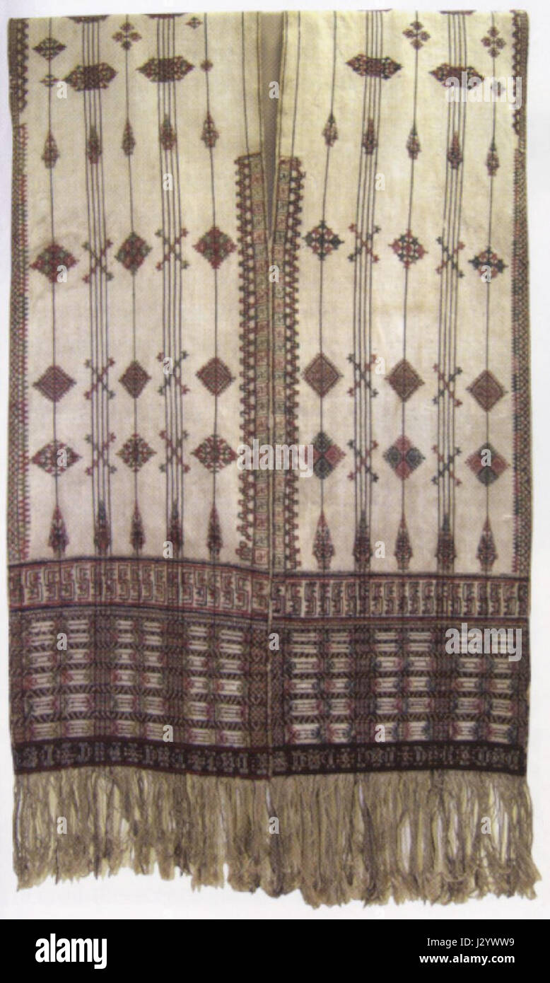 "Kushung' (tunica), lana con trama complementare, tardo XIX secolo bhutanesi Foto Stock