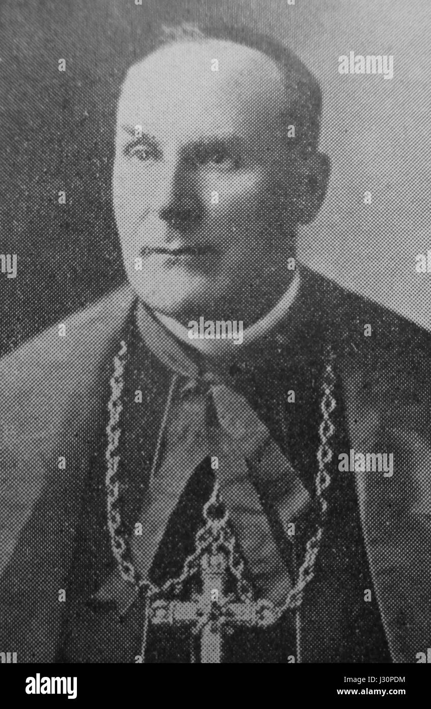 Il cardinale Michael von Faulhaber (1869-1952) fu un importante leader della chiesa tedesca all'inizio del XX secolo. Ha svolto un ruolo significativo nella Chiesa cattolica in Germania, in particolare durante l'era nazista. Conosciuto per la sua forte posizione morale, fu coinvolto in dibattiti teologici e attività politiche durante un periodo turbolento nella storia tedesca. Foto Stock