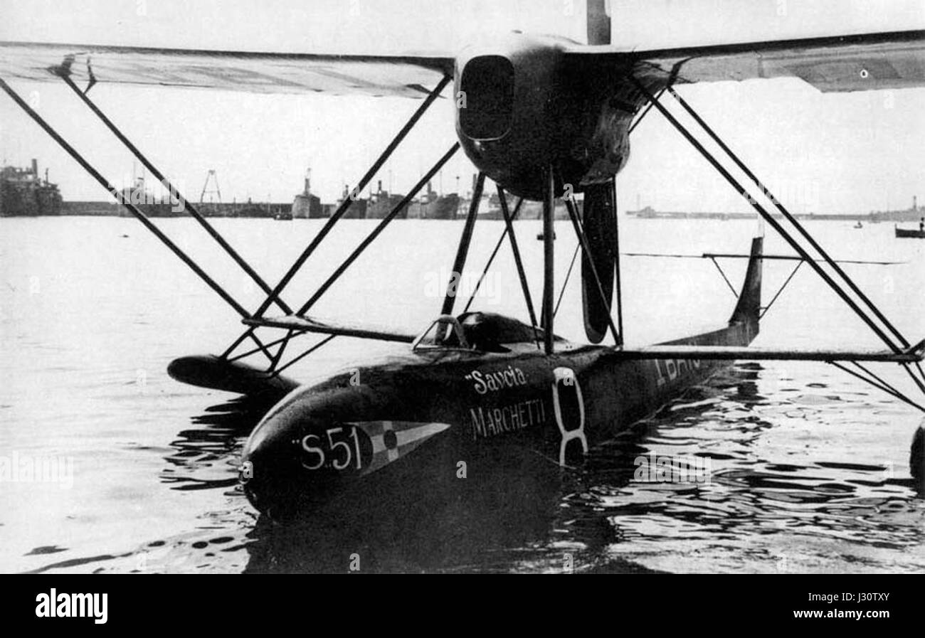 Il Savoia-Marchetti S.51 è un idrovolante italiano utilizzato all'inizio del XX secolo. L'i-BAIU Passaleva è un modello specifico di questo aereo, noto per il suo design distintivo e l'uso nell'aviazione militare e commerciale. Foto Stock