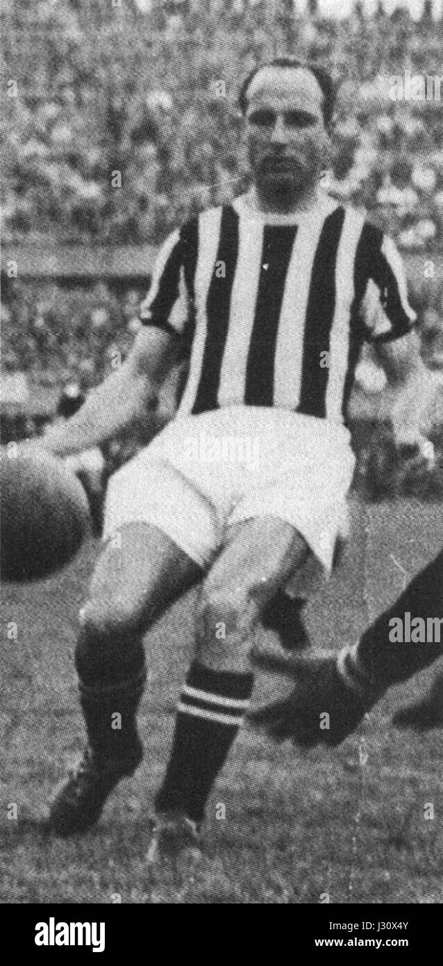 Questo titolo si riferisce probabilmente ad Alberto Bertuccelli, un individuo associato alla Juventus FC, un importante club di calcio in Italia, noto per il suo successo in serie A. Foto Stock