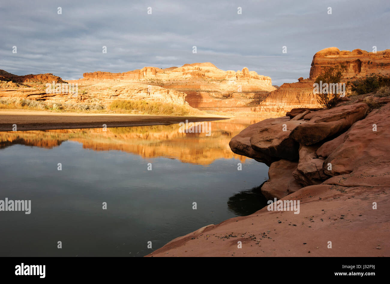 Il fiume Colorado; Moab Utah; deserto; Dawn. Foto Stock