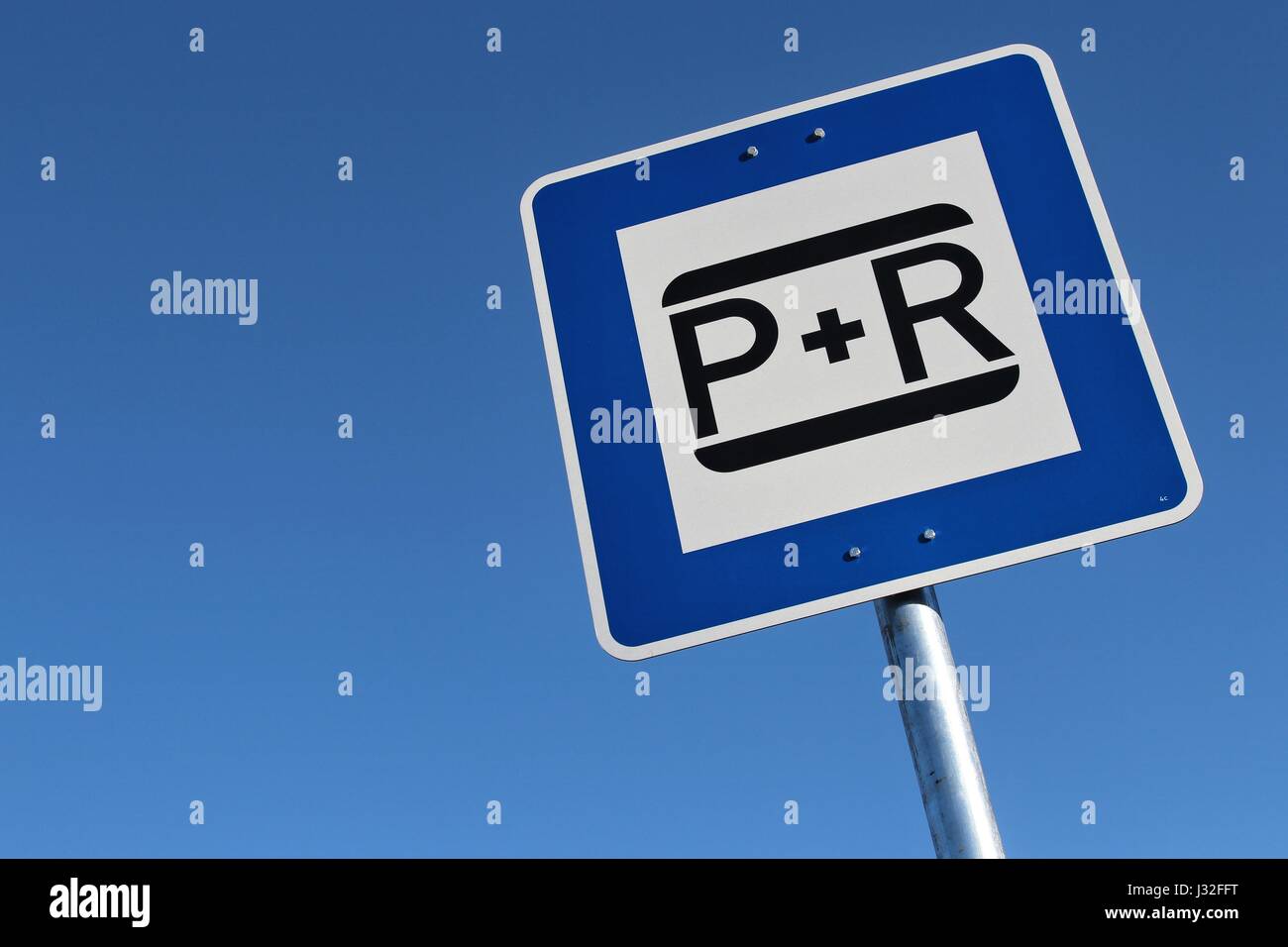 Il tedesco cartello stradale: park and ride Foto Stock