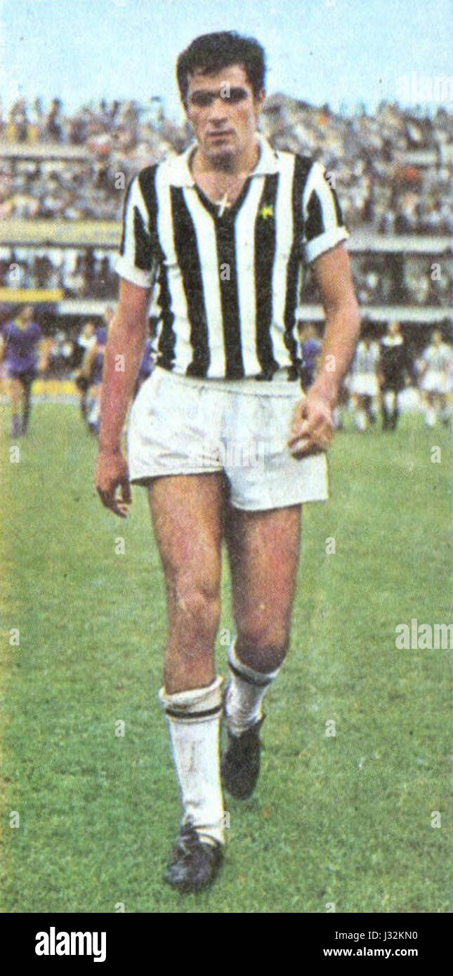 Questo titolo si riferisce ad Antonello Cuccureddu, un calciatore che ha giocato per la Juventus FC durante la stagione 1970-71. Foto Stock