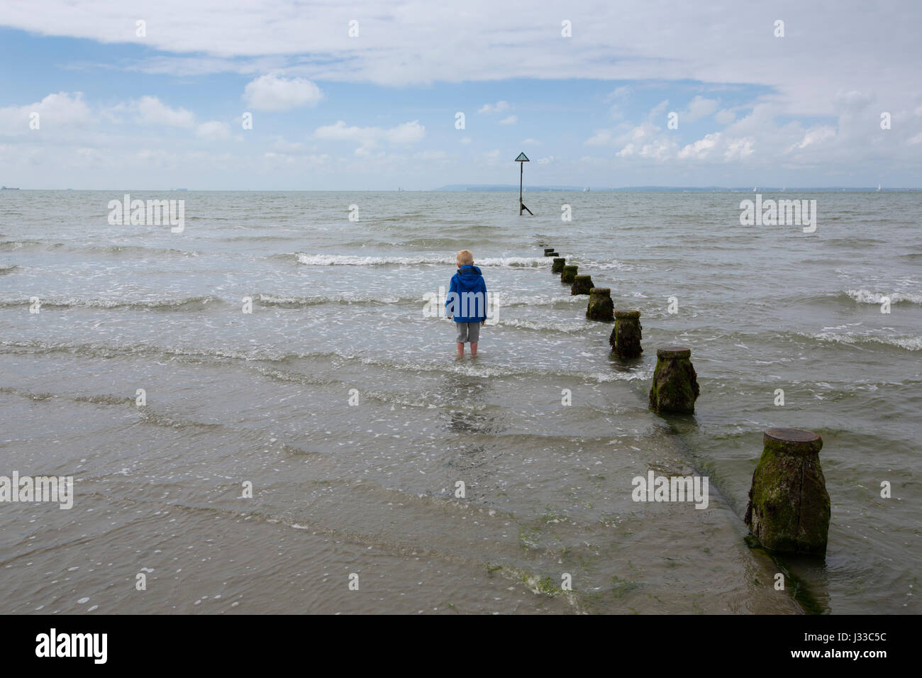 Incontaminata spiaggia sabbiosa di West Wittering sulla virilità penisola a Chichester distretto di West Sussex, in Inghilterra, Regno Unito Foto Stock