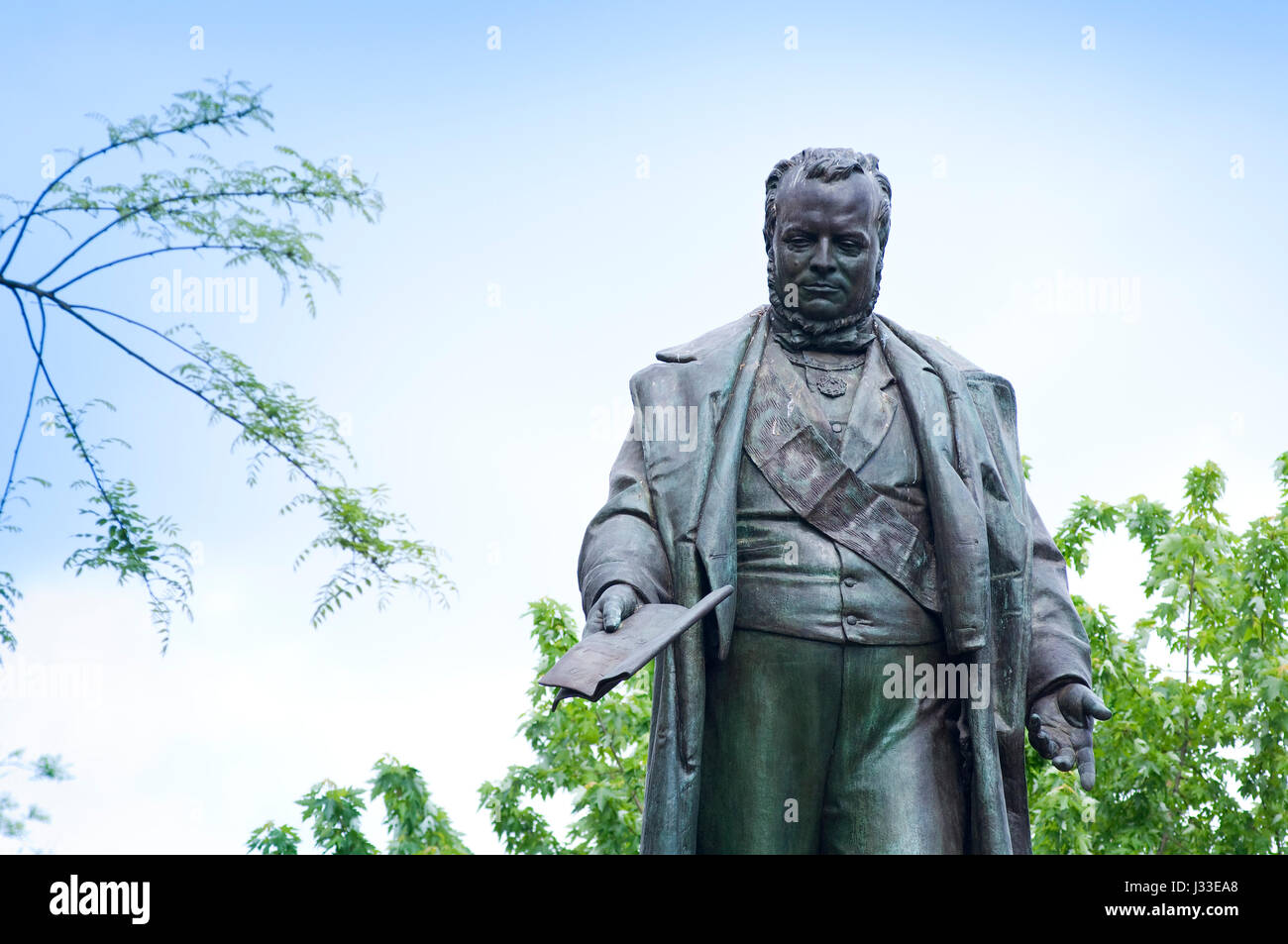 L'Italia, Lombardia, Milano, Piazza Cavour Square, Monumento a Camillo Benso Conte di Cavour Foto Stock