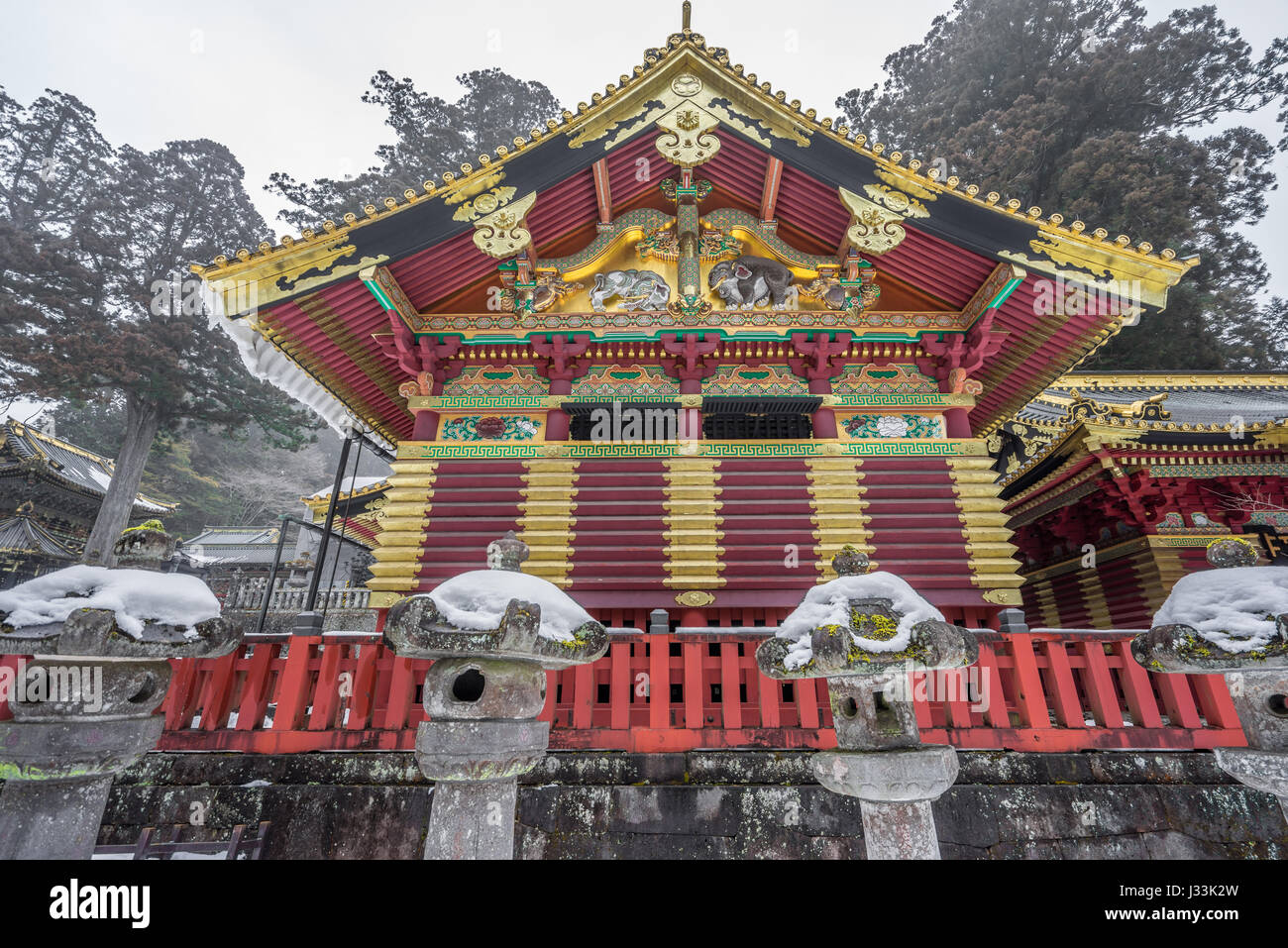 Nikko Toshogu sacrario scintoista. Uno dei 3 magazzini sacro (sanjinko) Giappone importante proprietà culturale. Situato in Nikko, Prefettura di Tochigi Foto Stock