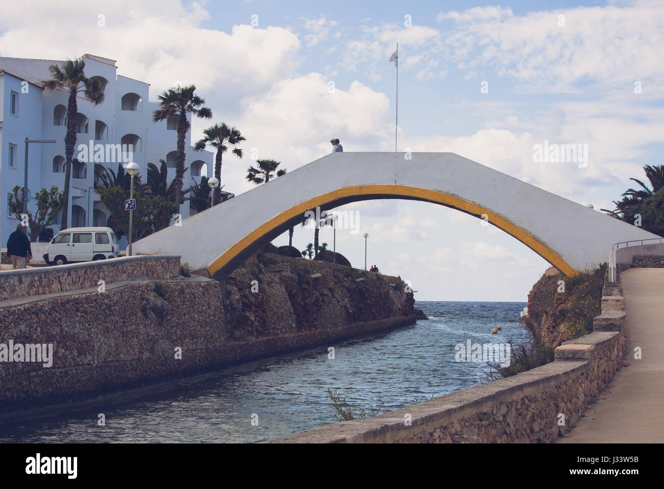 Ponte al di sopra della Marina in Menorca Foto Stock
