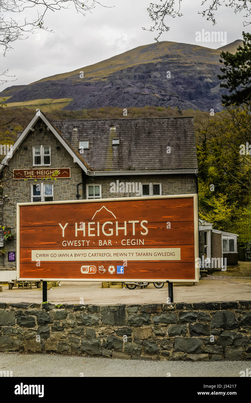 Le altezze public house a Llanberis Foto Stock