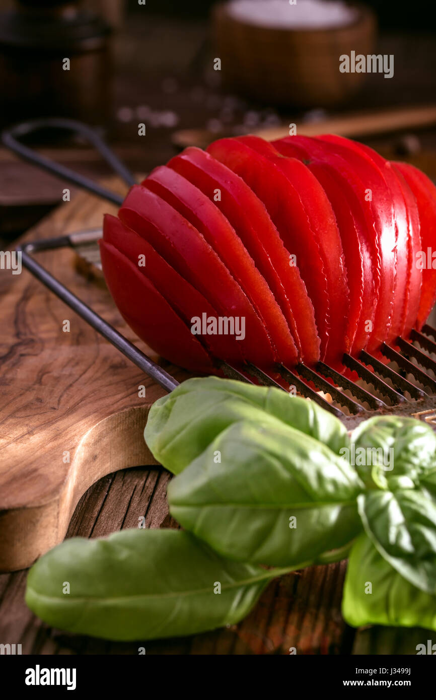 Vegetable slicer immagini e fotografie stock ad alta risoluzione - Alamy
