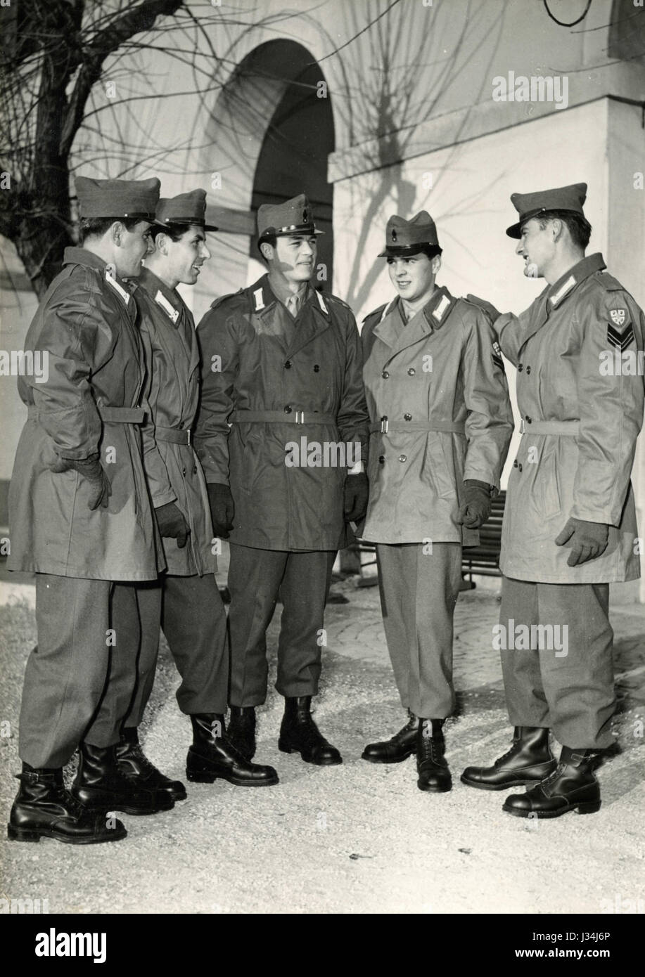 Nuove divise per il Campionato Italiano esercito repubblicano, Italia 1957 Foto Stock