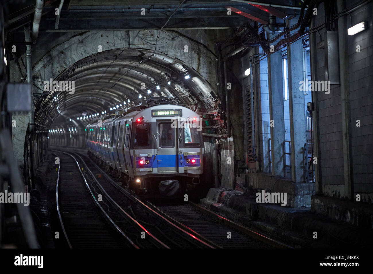 Massachusetts Bay Transportation Authority (MBTA) Blue Line Stazione Acquario Boston capitale del Massachusetts, Stati Uniti, STATI UNITI D'AMERICA, Foto Stock