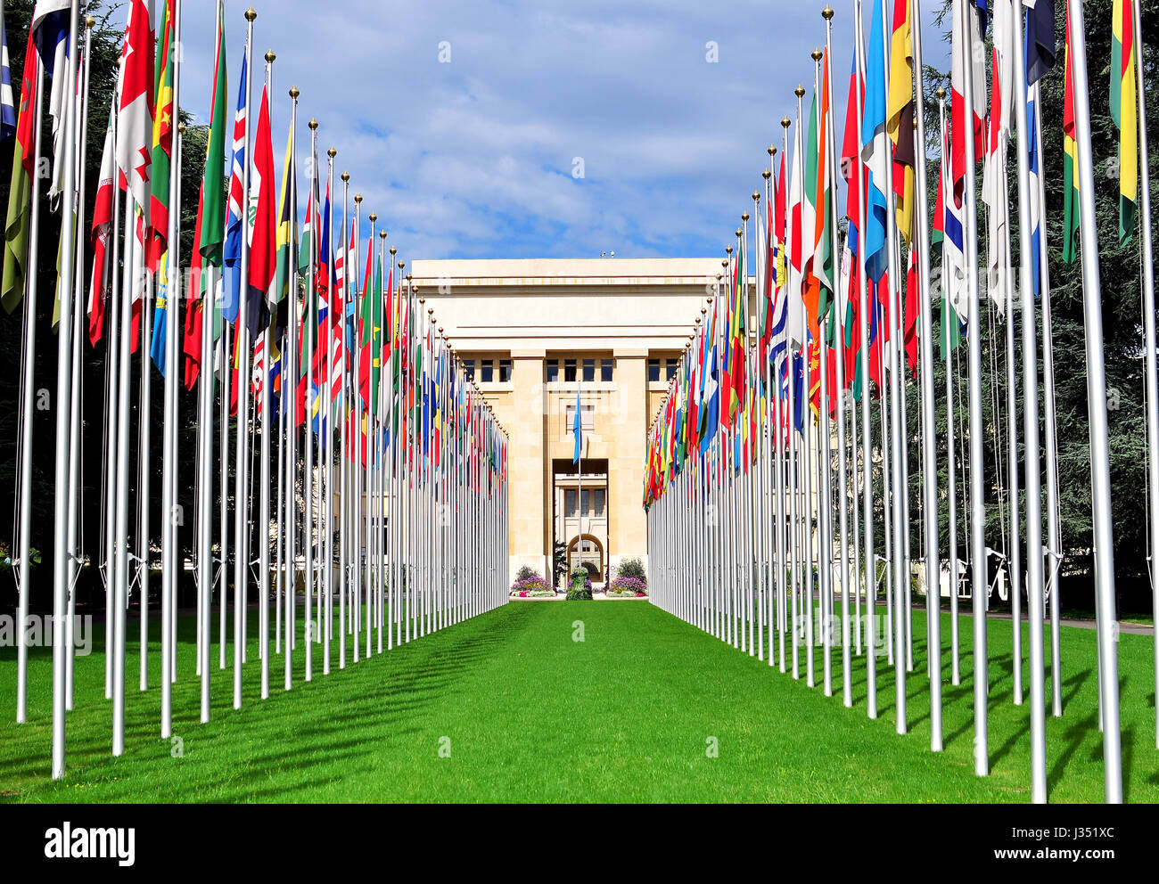 La facciata della Nazioni Unite, sede centrale della città di Ginevra, Svizzera Foto Stock