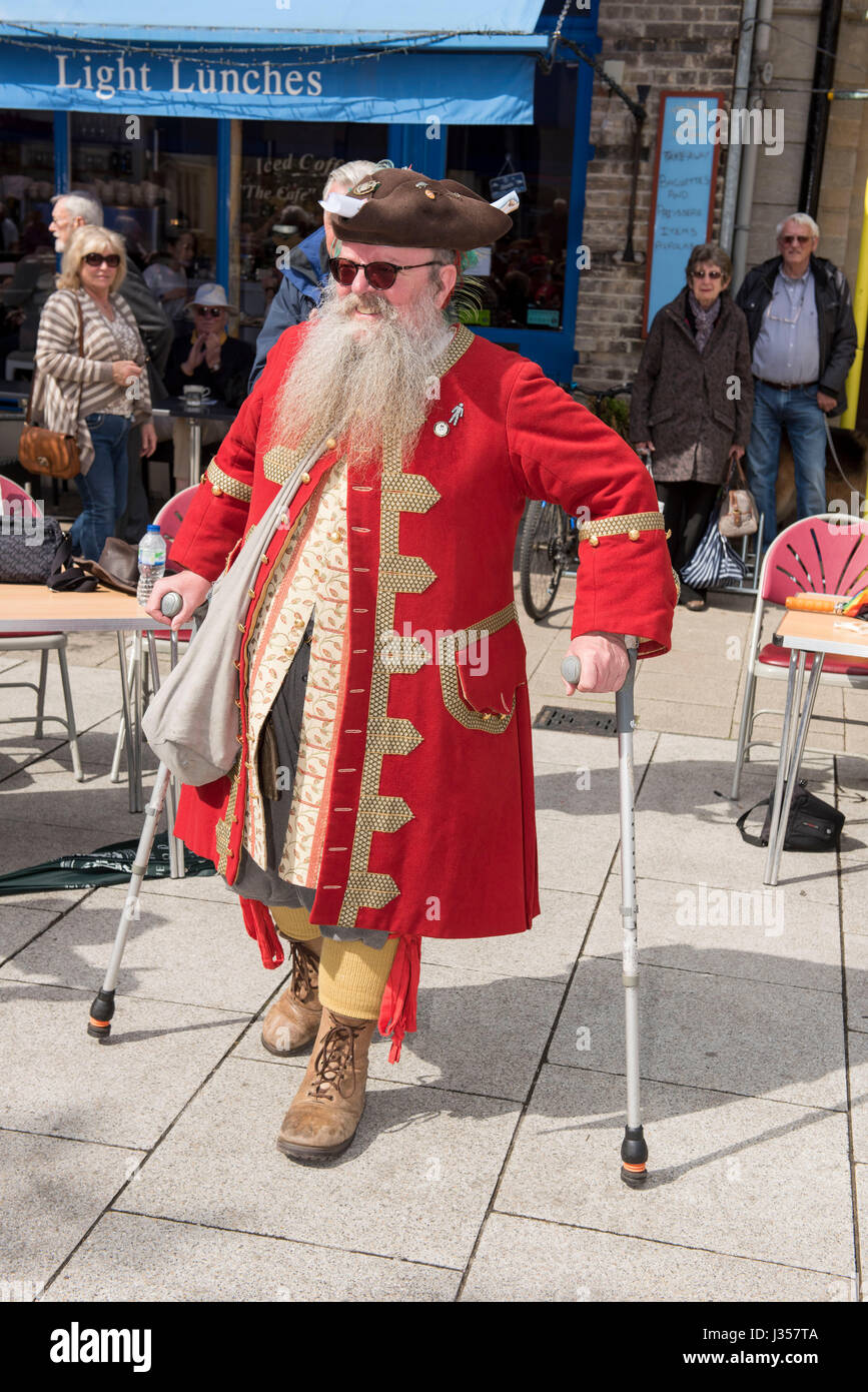 Vincitore del sindaco di Wimborne premio speciale è andato a Chris Brown Town Crier di Wimborne. Foto Stock