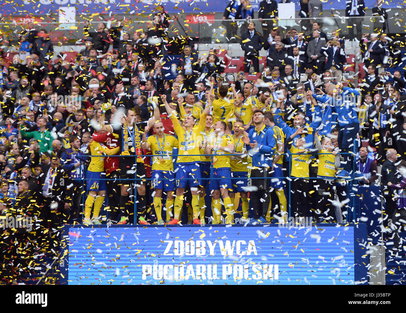 Varsavia, Polonia. Il 2 maggio, 2017. Arka Gdynia vincere il polacco Cup 2017. Credito: LenorKi/Alamy Live News Foto Stock