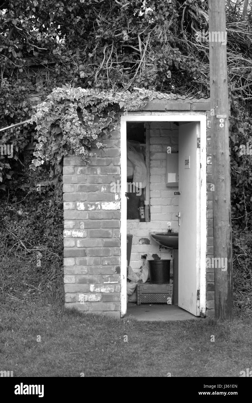Al di fuori di wc, Wylam, Northumberland Foto Stock