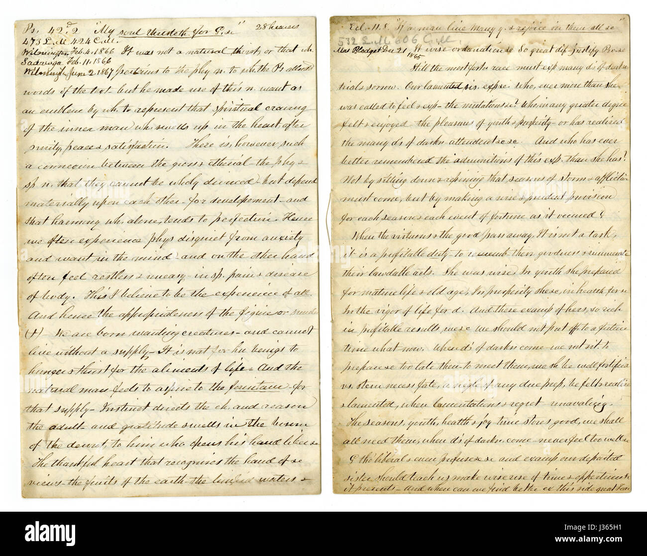 Antique c1860 mano sermone scritto da un predicatore di viaggio. Quello sulla sinistra attinge da Salmi 42:2 'My anima è assetata di Dio, del Dio vivente: quando verrò e comparirò davanti a Dio?" l'uno sulla destra trae da Ecclesiaste 11:8 "Ma se un uomo vive per molti anni se li goda tutti, ma pensi ai giorni delle tenebre; per essi sono molti. Tutto ciò che accade è vanità". L'angolo superiore sinistro su ciascun elenca un gruppo di città (su e giù per la costa est degli Stati Uniti) dove il sermone fu letta nel 1850s e 1860s. Foto Stock