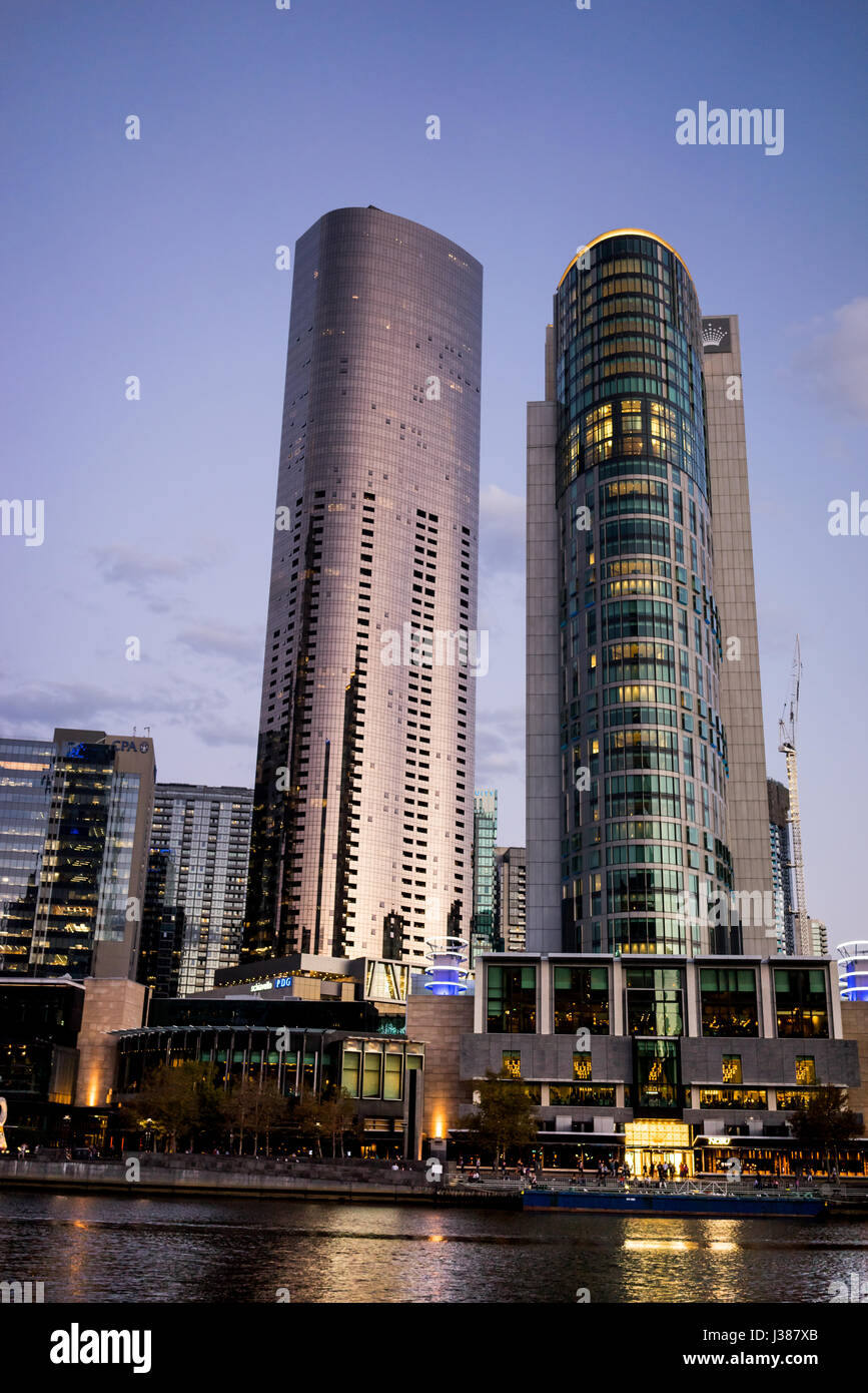 Crown Tower e Preima Perla Appartamenti a Melbourne in Australia Foto Stock