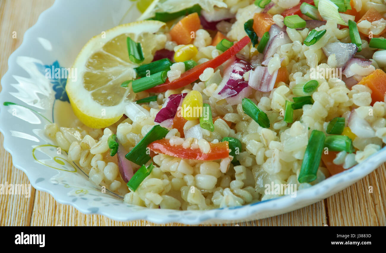 Grano messicano Insalata di Berry .originale piatto messicano Foto Stock