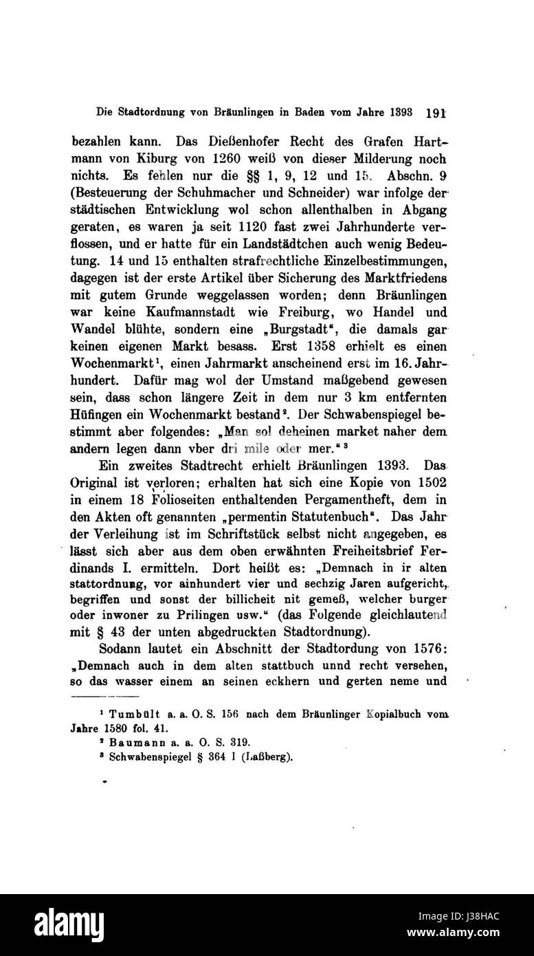"De Alemannia XXXIV" è una pubblicazione del 1998, incentrata sulla cultura e la storia tedesca, che offre articoli accademici e ricerche su vari aspetti del patrimonio alemennico. Foto Stock