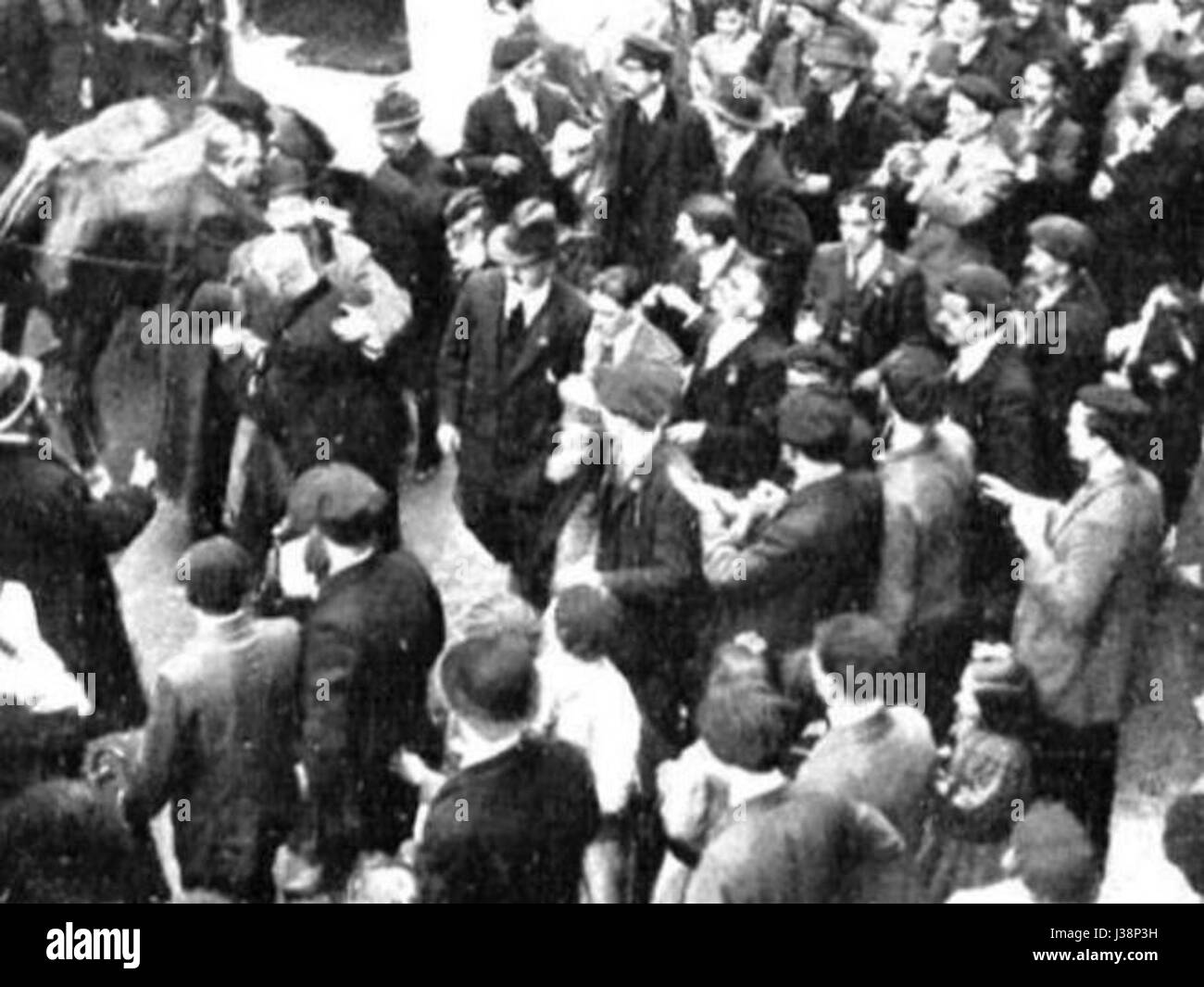Questo identificatore si riferisce a un record o documento specifico etichettato come DD.18.2,3, che può riguardare materiale di archivio, documentazione di ricerca o informazioni di catalogazione. Foto Stock