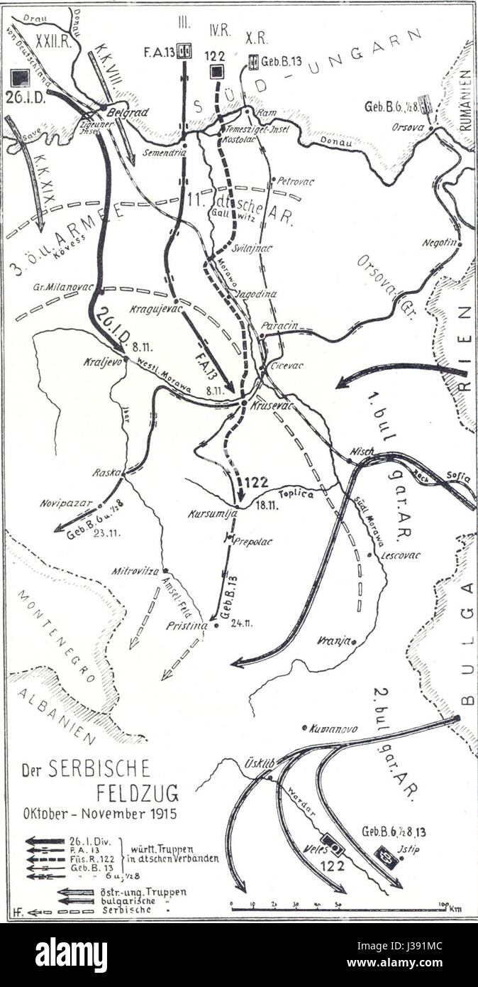 "Der serbische Feldzug 1915" è un resoconto storico della campagna serba durante la prima guerra mondiale. Questo documento o pubblicazione descrive le azioni militari e gli eventi in Serbia nel 1915, contribuendo alla comprensione storica del fronte orientale della guerra. Foto Stock