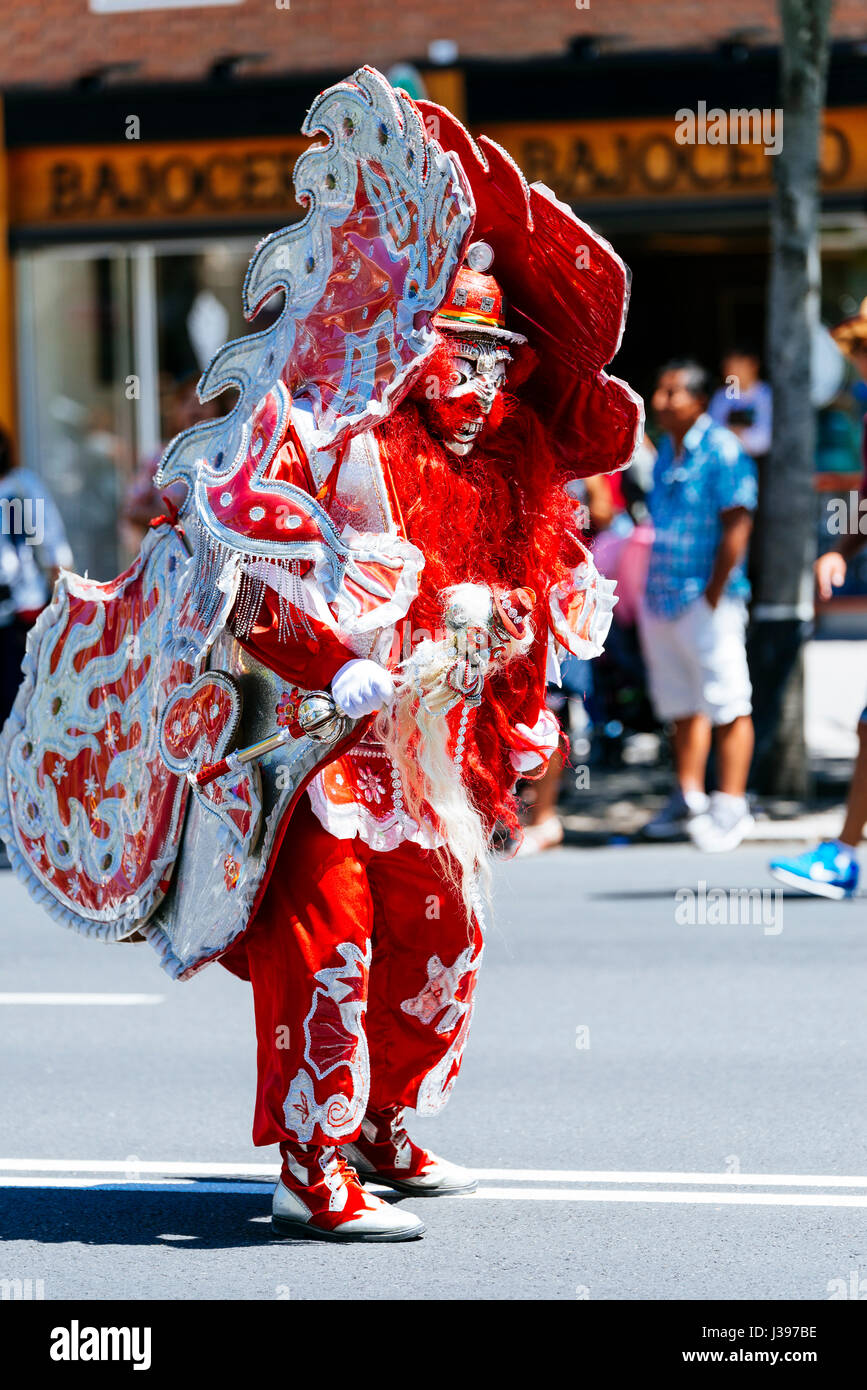 Sfilata di Carnevale boliviano. Madrid, Spagna, Europa Foto Stock