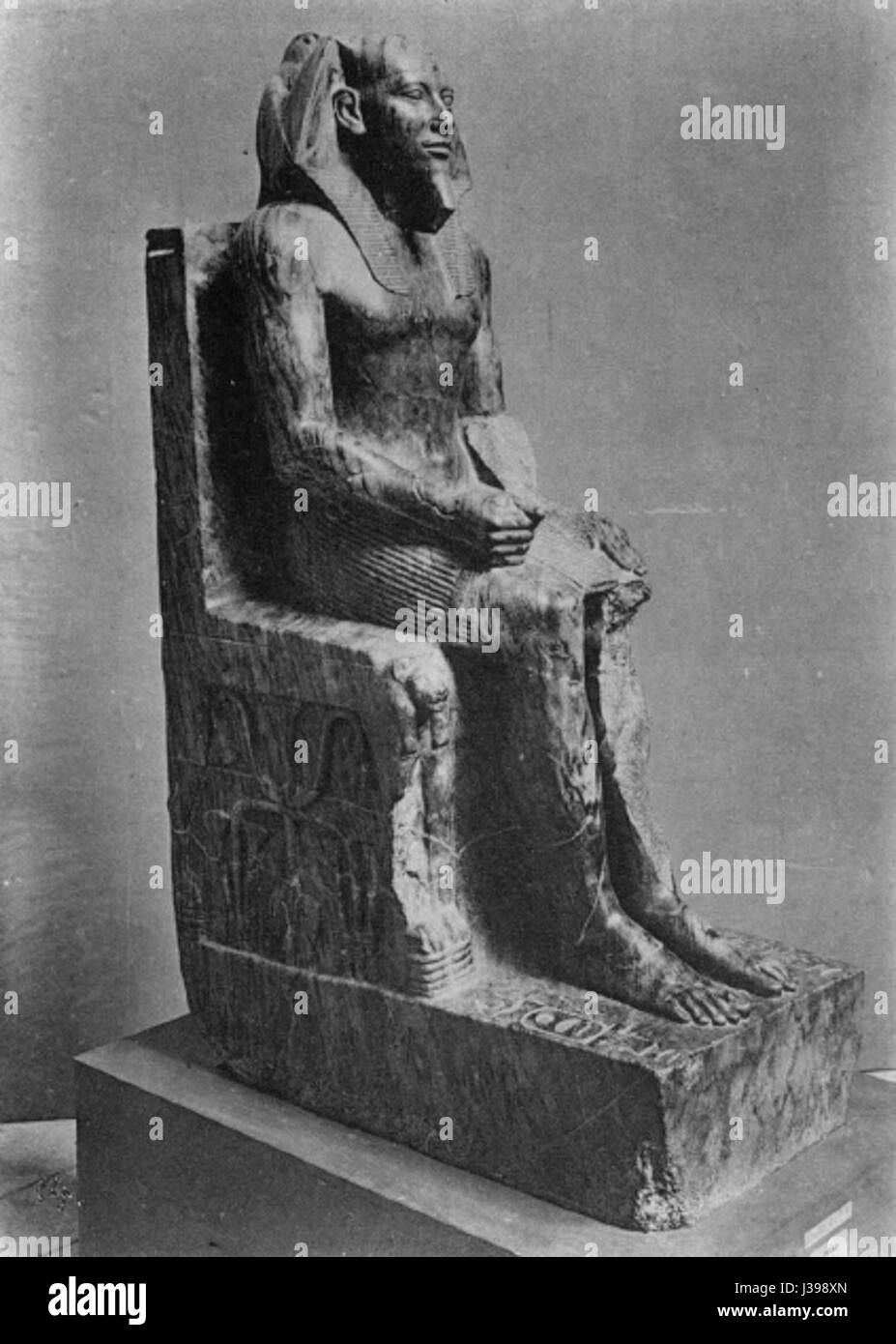 Chefren, noto anche come Khafre, era un antico faraone egizio della quarta dinastia. È famoso soprattutto per aver commissionato la costruzione della seconda piramide a Giza e della grande Sfinge di Giza. Foto Stock