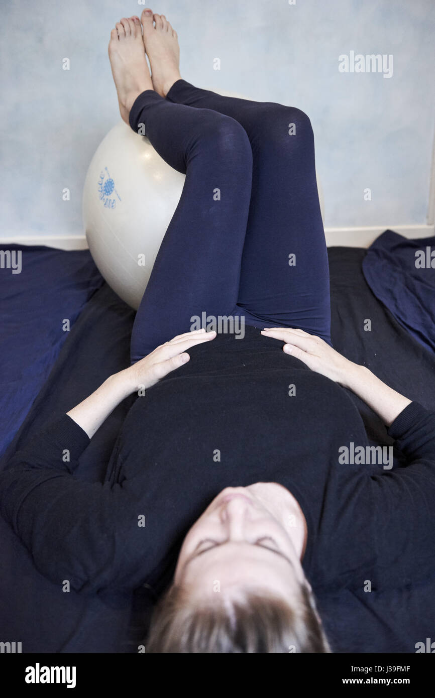 Esercizio perineale Foto Stock