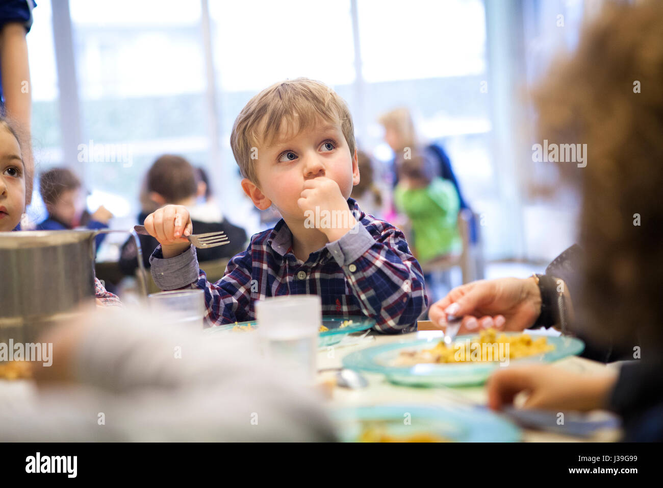 Bambino con diabete Foto Stock
