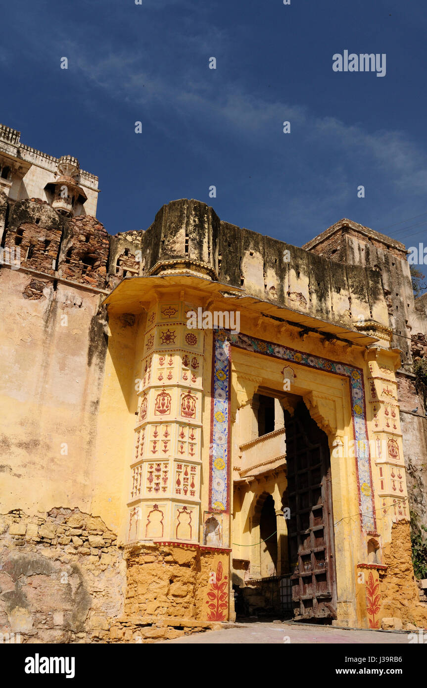 Porta principale della città di Bundi nel Rajasthan, India. Foto Stock