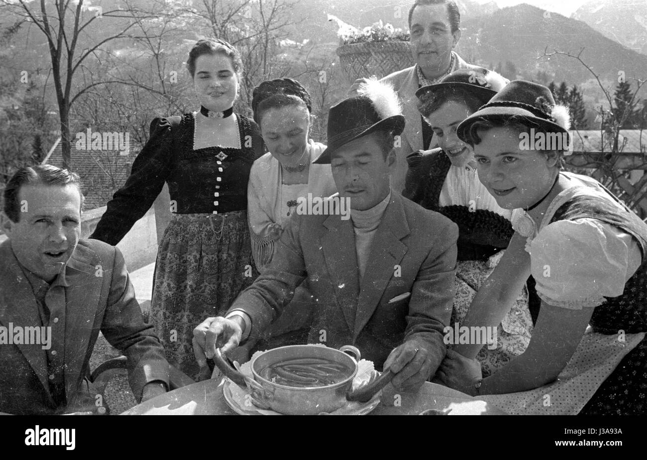 Errol Flynn in occasione di una visita a Garmisch-Partenkirchen, 1953 Foto Stock