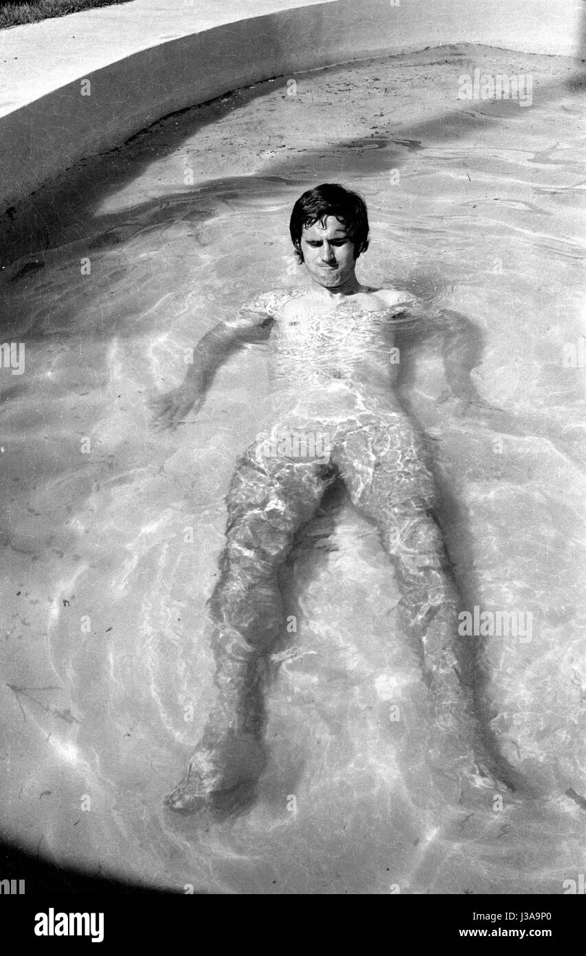Gerd Mueller nella piscina dell'alloggio del team tedesco in Messico, 1974 Foto Stock