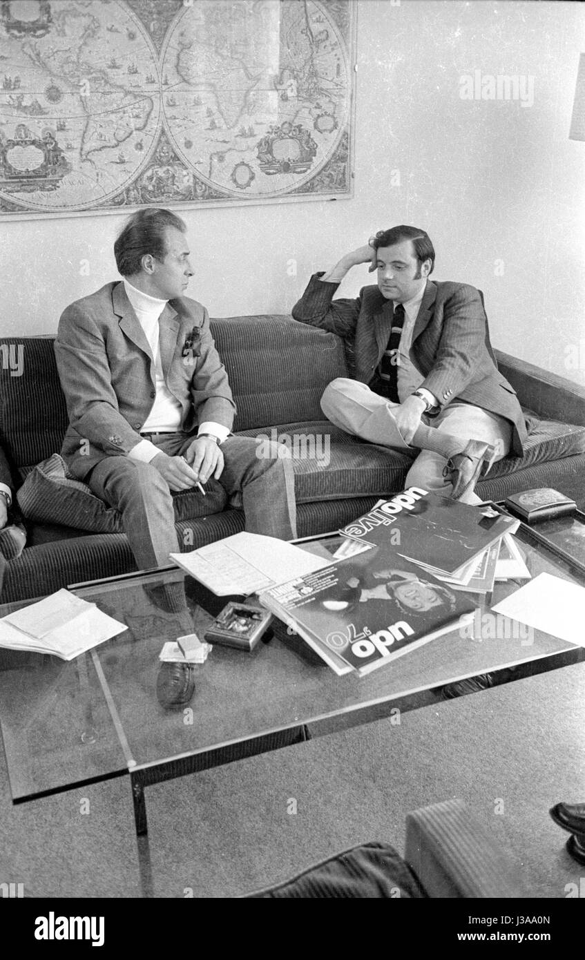 Hans Rudolf Beierlein durante una riunione di affari, 1969 Foto Stock