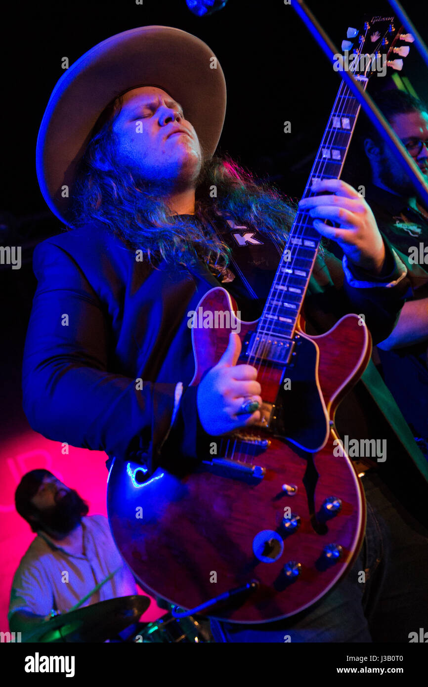 Milano, Italia. 03 Maggio, 2017. Il rock americano-blues gruppo MARCUS RE band suona dal vivo sul palco a Leggenda Club per presentare il loro secondo album "Marcus re Band' Credito: Rodolfo Sassano/Alamy Live News Foto Stock