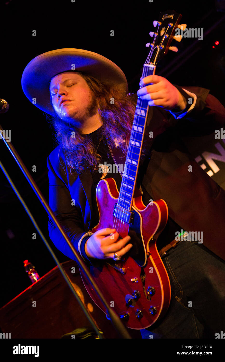 Milano, Italia. 03 Maggio, 2017. Il rock americano-blues gruppo MARCUS RE band suona dal vivo sul palco a Leggenda Club per presentare il loro secondo album "Marcus re Band' Credito: Rodolfo Sassano/Alamy Live News Foto Stock