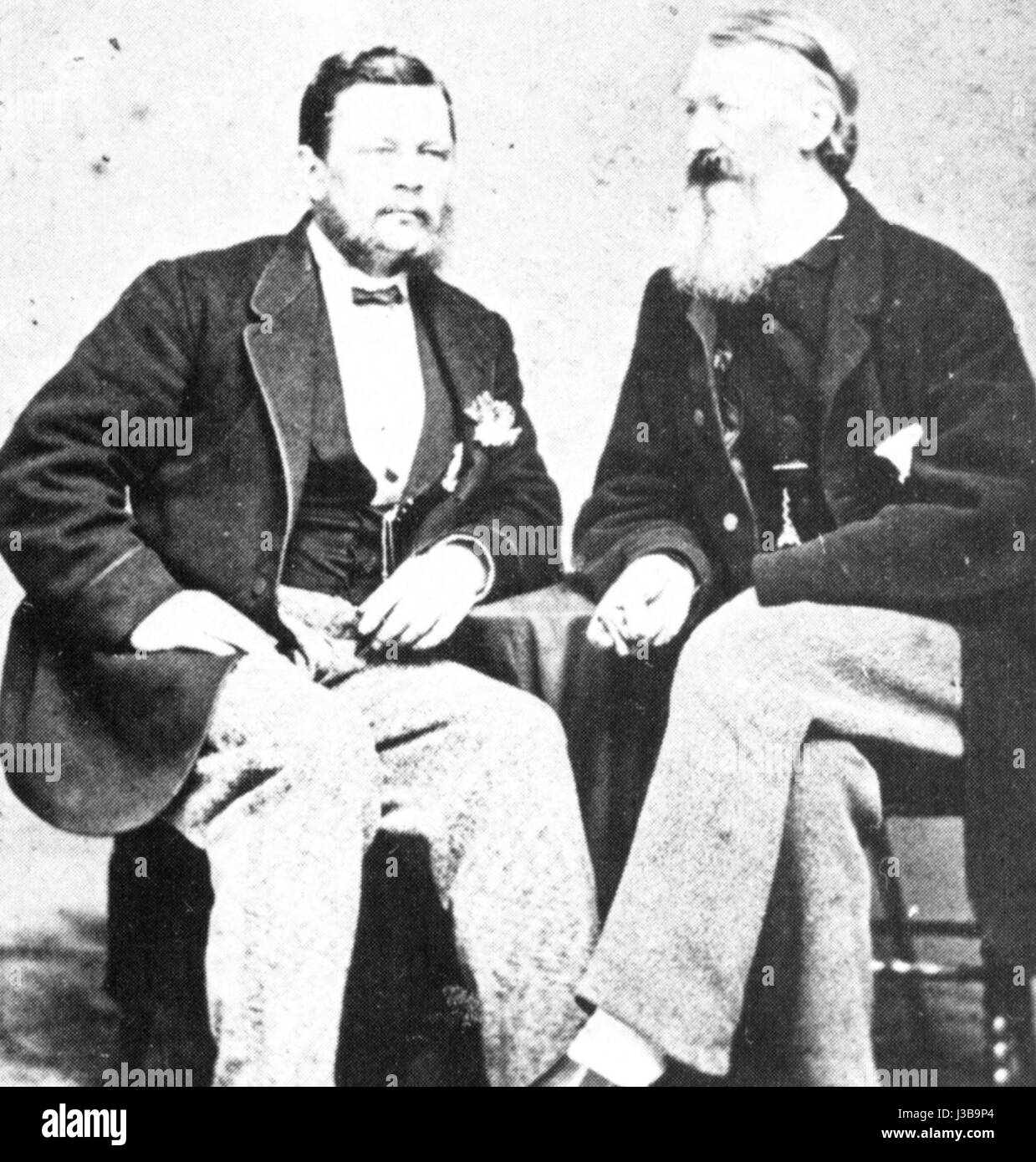 Detlef & Michael Lienau si riferisce a un paio di individui, possibilmente artisti, designer o professionisti che collaborano a un progetto o a un lavoro. Sarebbe necessario un maggiore contesto per comprendere i loro ruoli o risultati specifici. Foto Stock