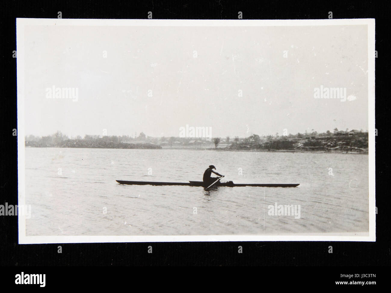 Elsie Ellen Hawkins in un singolo scull Foto Stock