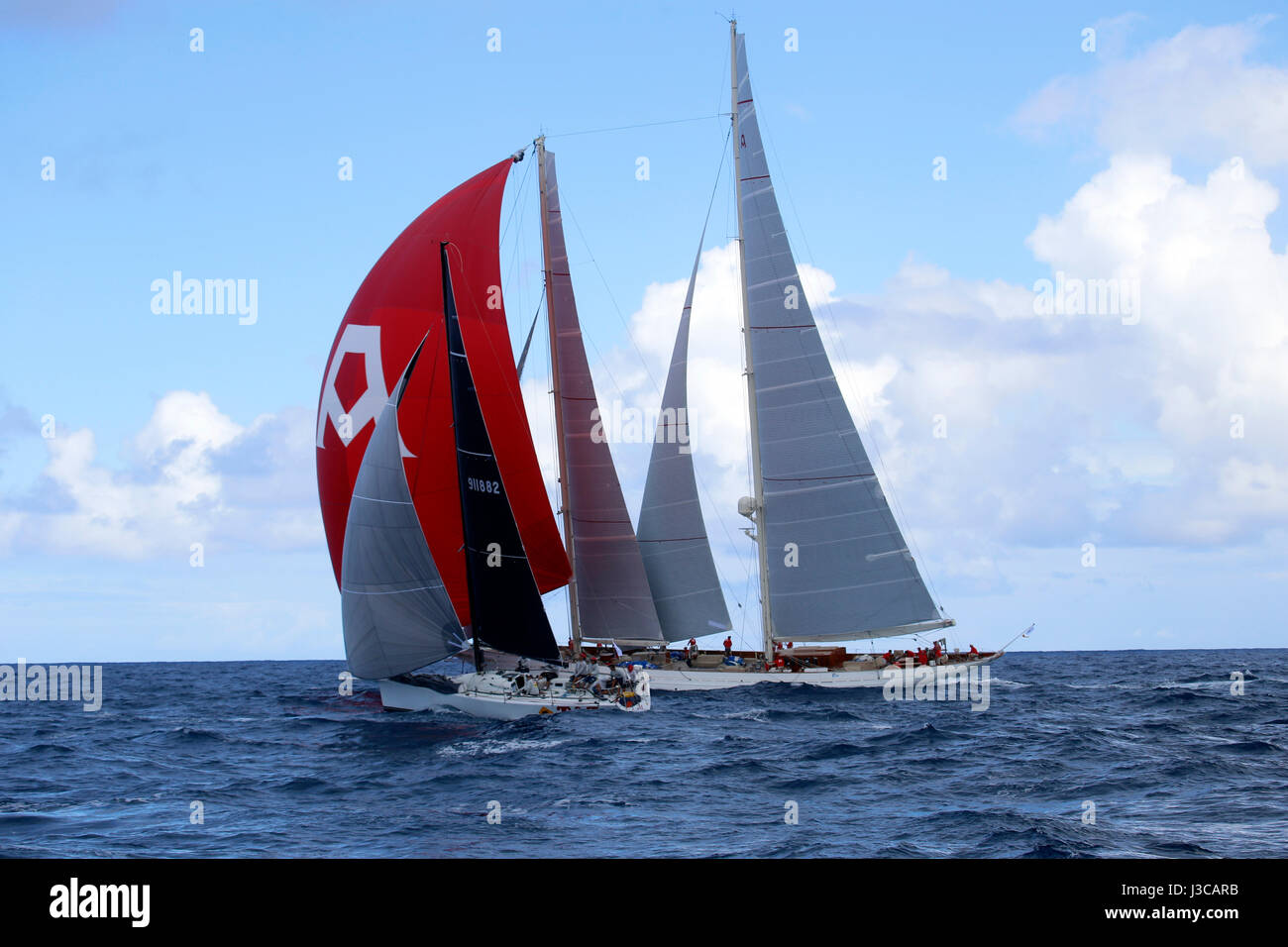 Yachts all inizio del RORC Caribbean 600 2017 Antigua Foto Stock