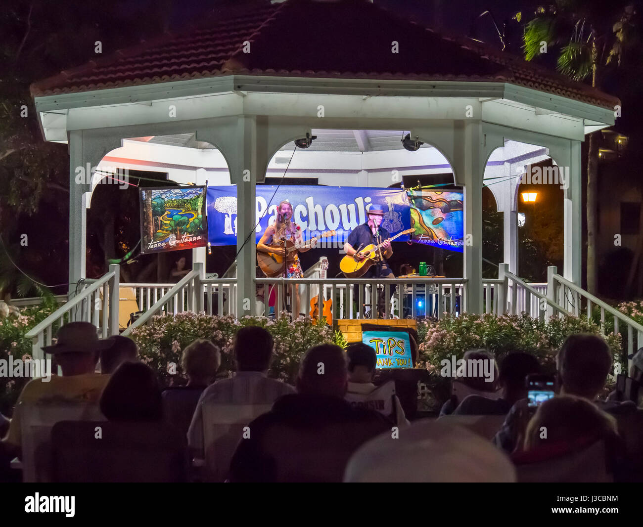 Concerto presso la notte al gazebo in Florida Venezia Foto Stock