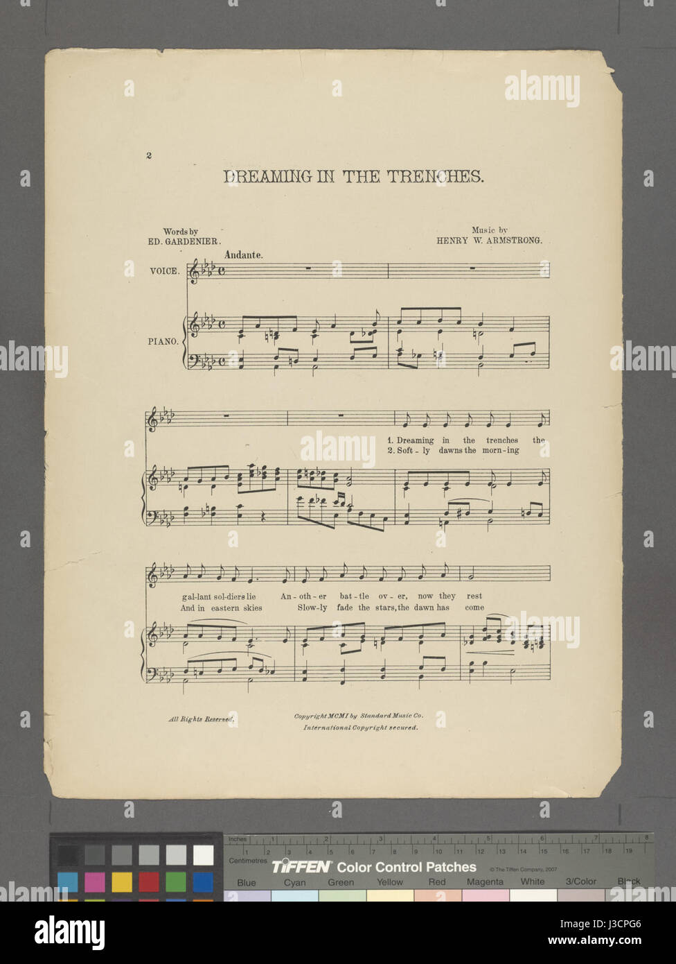 Sognare nelle trincee, un'opera della collezione NYPL (New York Public Library), è un'opera letteraria o artistica dell'inizio del XX secolo che esplora temi legati alla guerra, alla psicologia e all'esperienza umana in circostanze difficili. Foto Stock