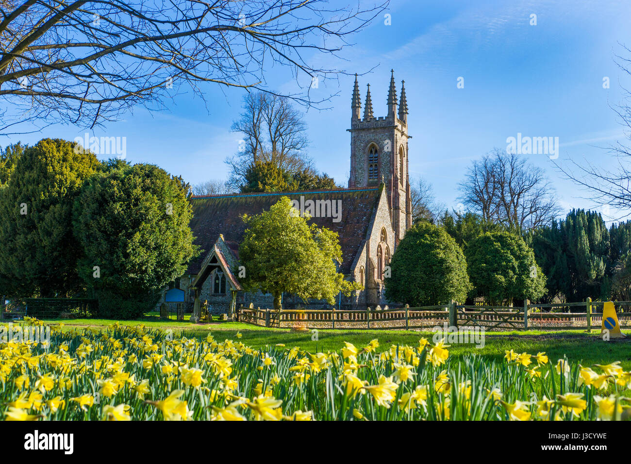 La Chiesa di San Nicola ,Chawton vicino a Alton Hampshire. Una chiesa è rimasta sul sito in Chawton almeno dal 1270 la chiesa ha subito un disastroso incendio Foto Stock