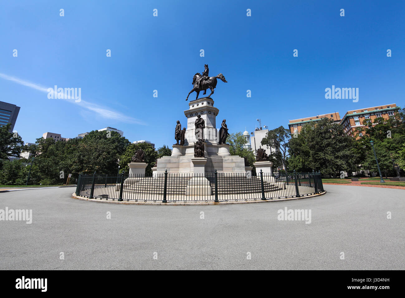 La Virginia Washington Monument, noto anche come il Monumento di Washington, è un XIX secolo statua neoclassica di George Washington situati in Richmo Foto Stock